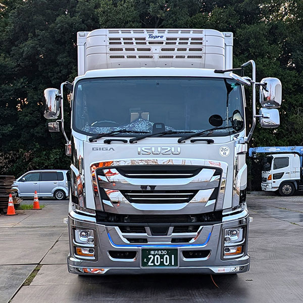 10t 低床・冷凍冷蔵車